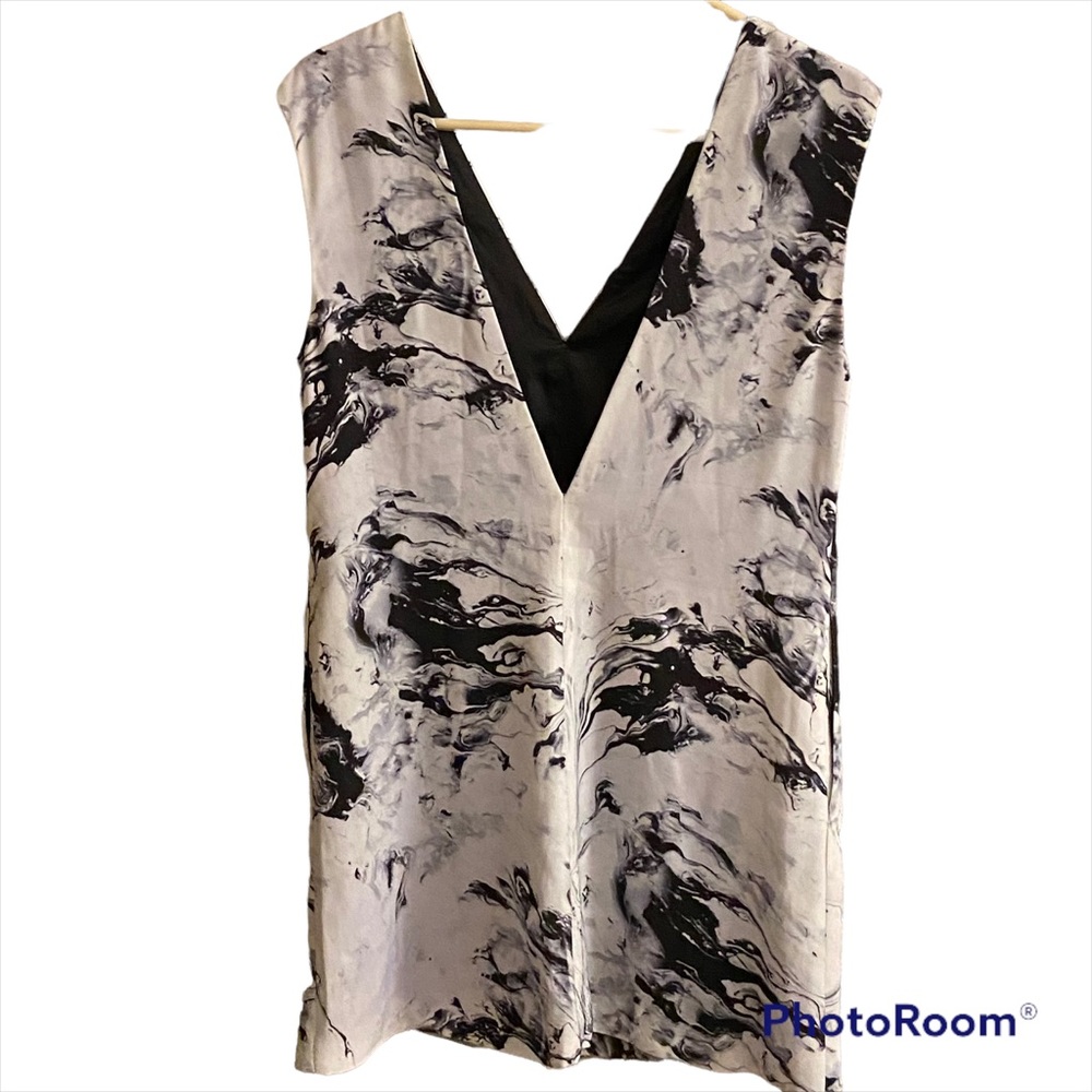 Keepsake Plunging Front And Back Abstract Design … - image 3